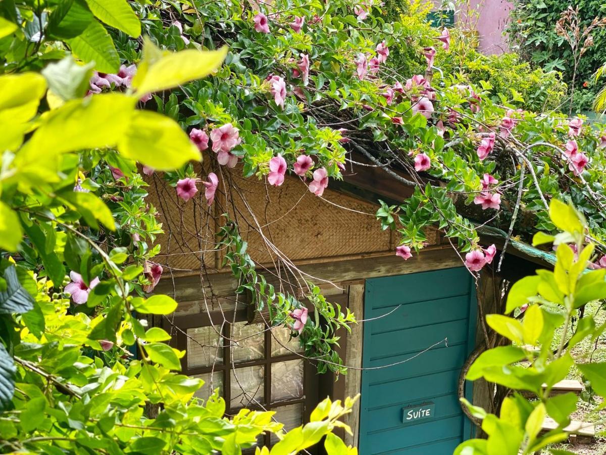 Pousada Bungalow Прайя-ду-Роза Екстериор снимка