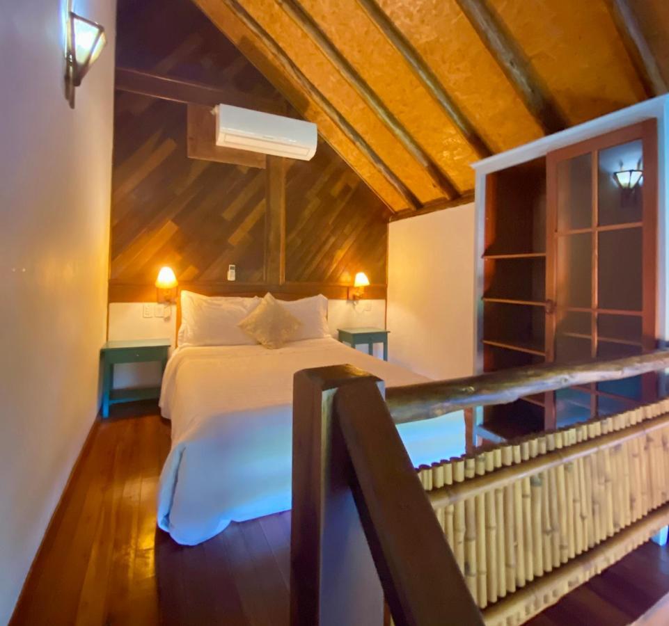 Pousada Bungalow Прайя-ду-Роза Екстериор снимка